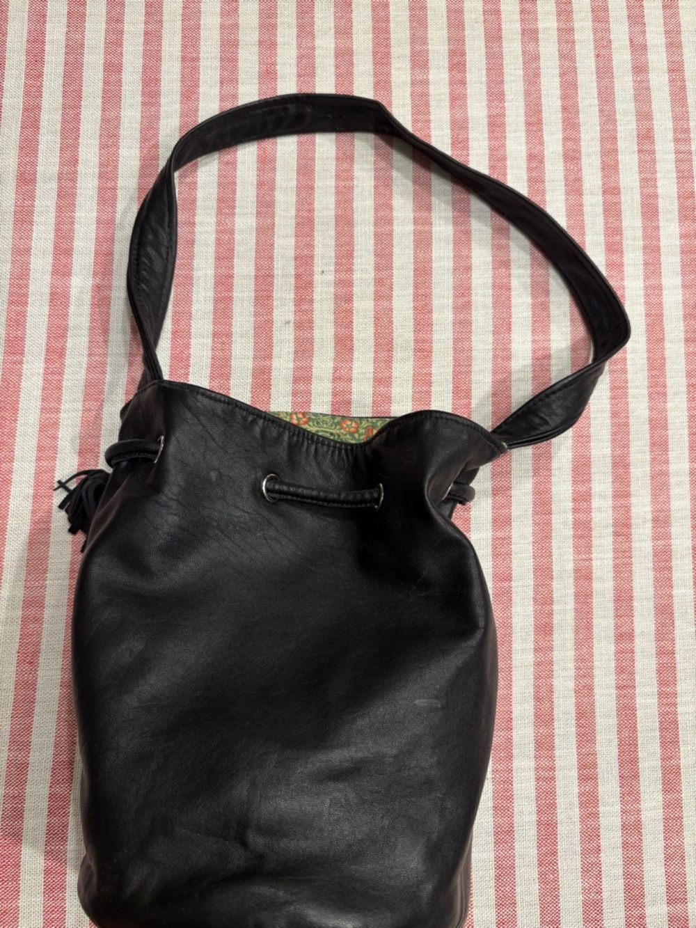 Black Leather Drawstring Shoulder Bag for Women